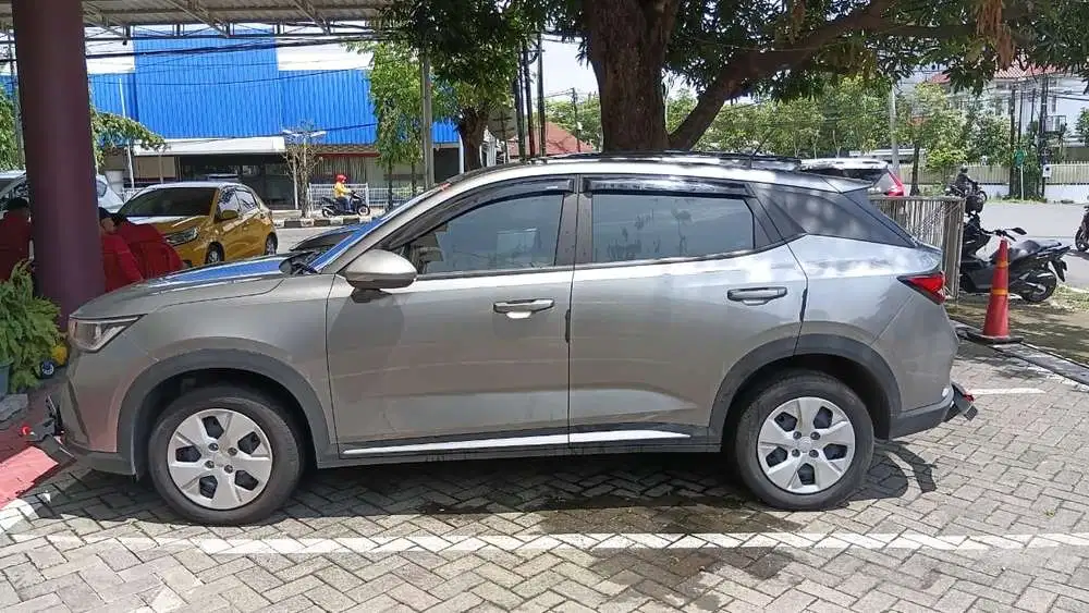 Wuling Alvez 2025 Bensin