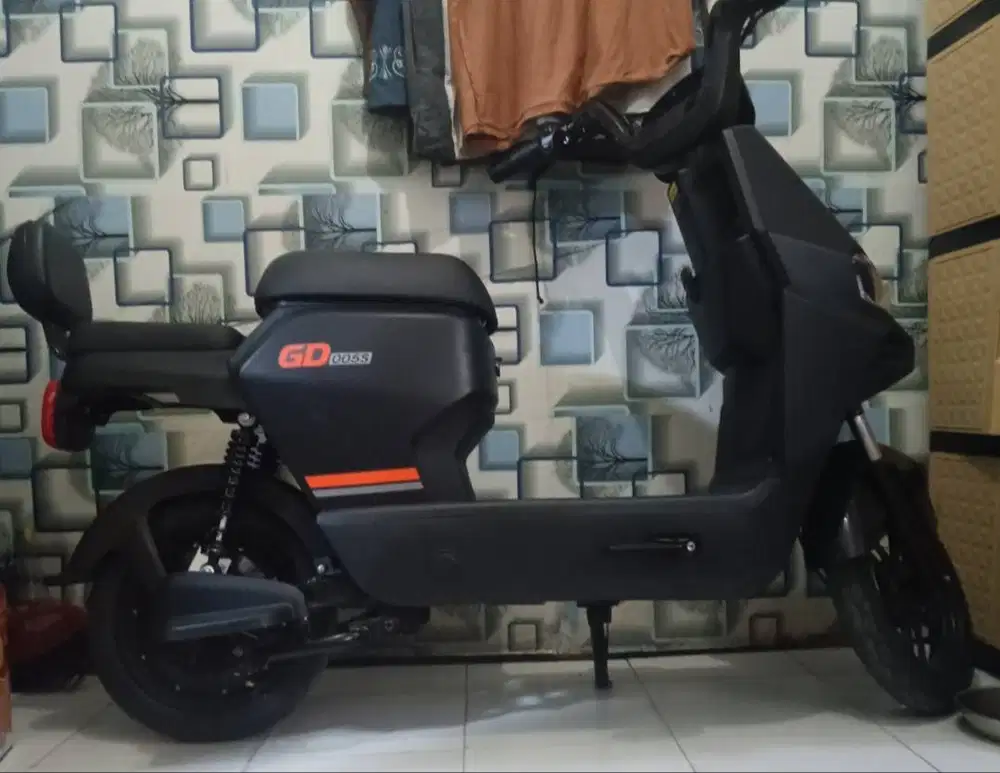 Speda listrik Goda 005s