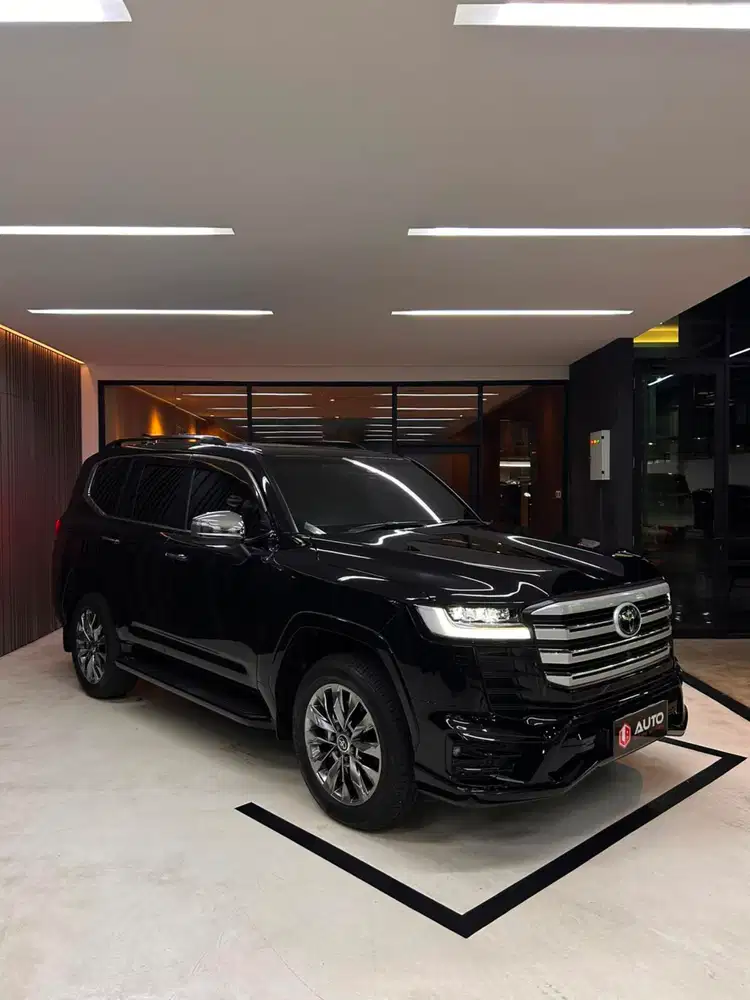 Toyota Land Cruiser LC300 VXR 2026 LC Hitam Km3rb Nik 2025 B88NMH