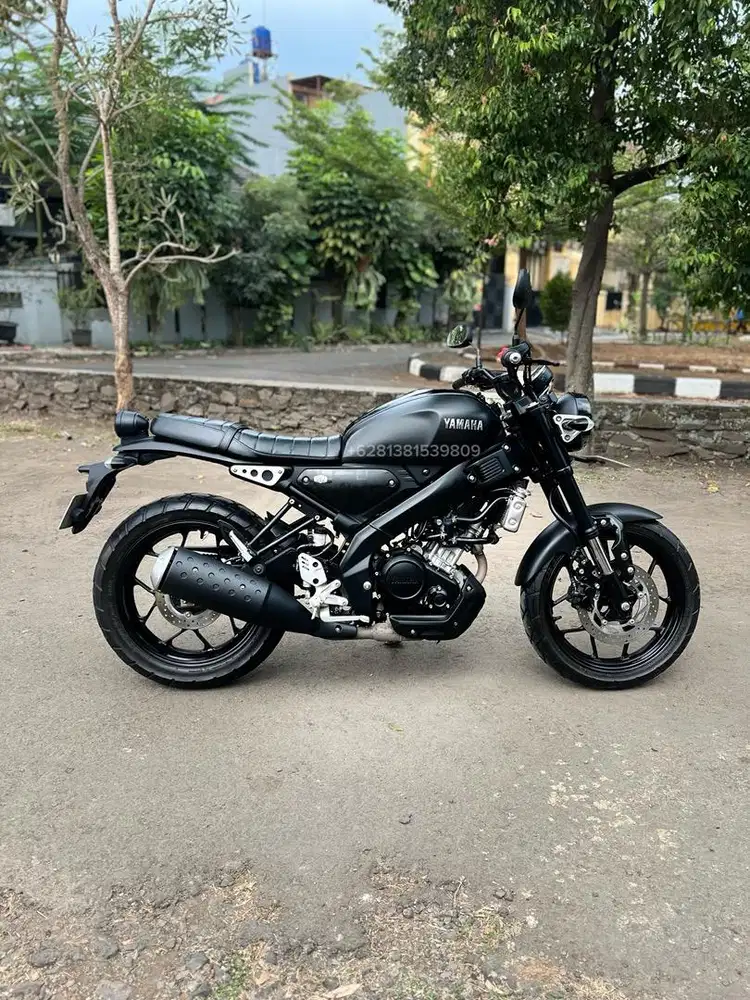Yamaha XSR 155 Low Kilometer