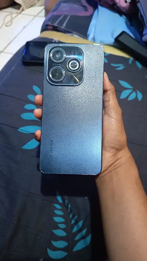 Infinix hot 40i 8+8/256 nominus