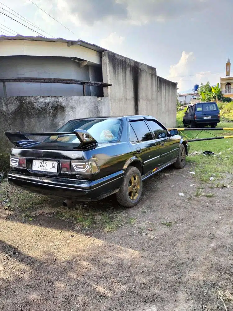 Honda Accord 1986 Bensin