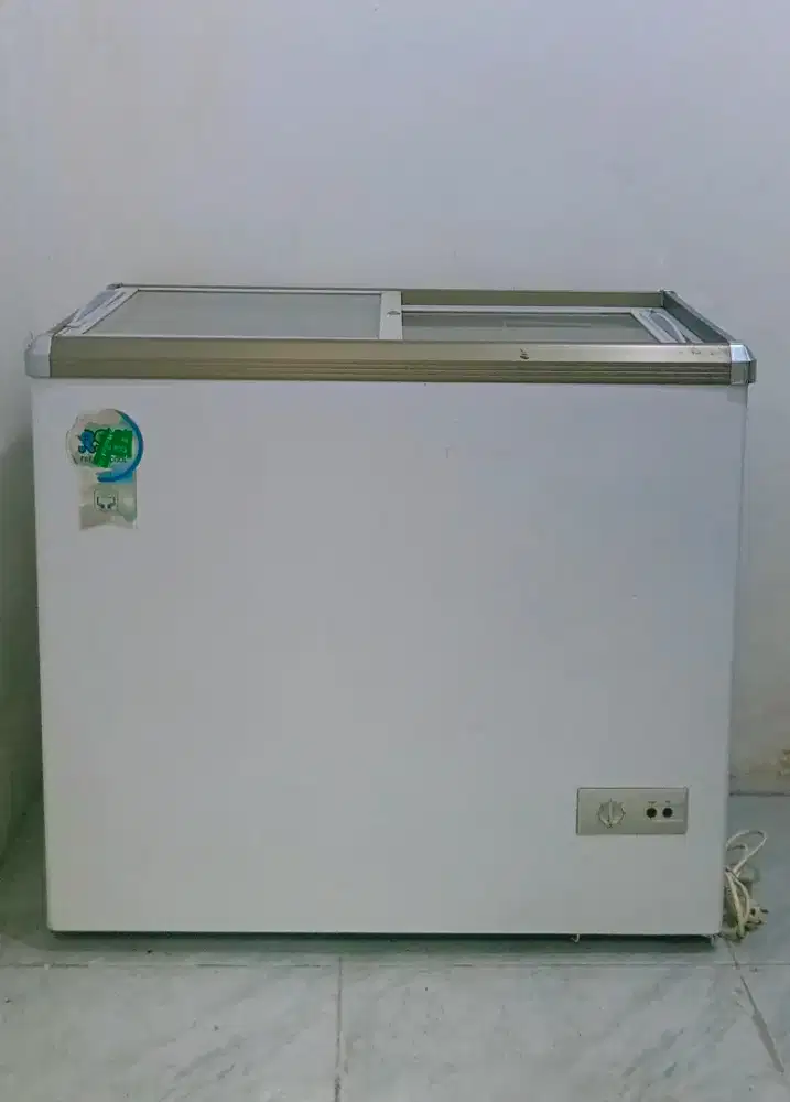 Freezer Sliding RSA Kondisi Normal