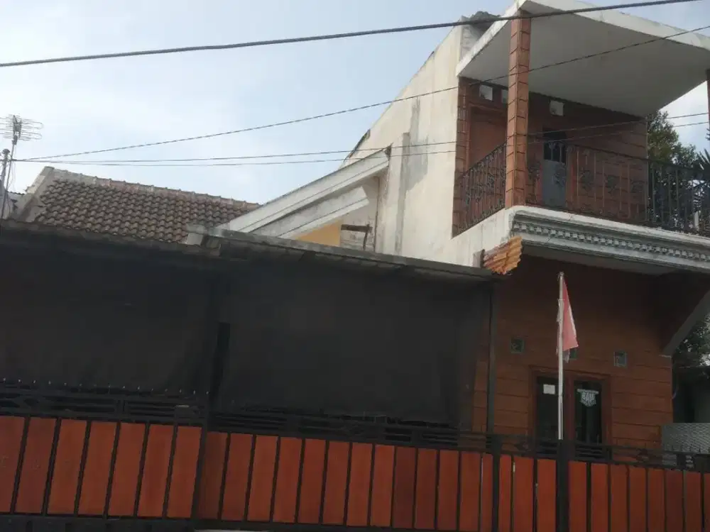 Dijual Rumah Terawat Siap Huni One Gate System di Tidar Malang