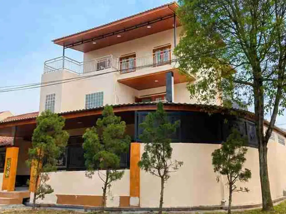 Dijual Cepat Rumah Mewah Di HOOK Di Komp Batununggal Indah Bandung