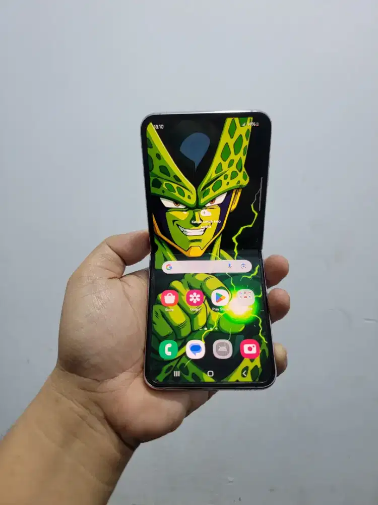 Samsung z flip 5 8/256GB minus ringan