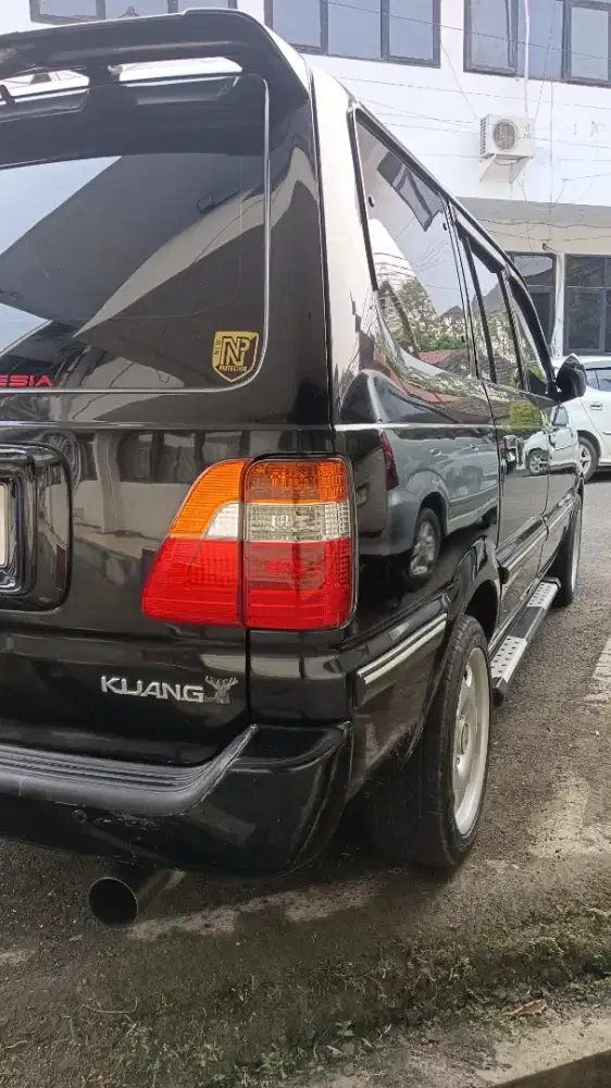 Kijang LGX tahun 2003 manual bensin