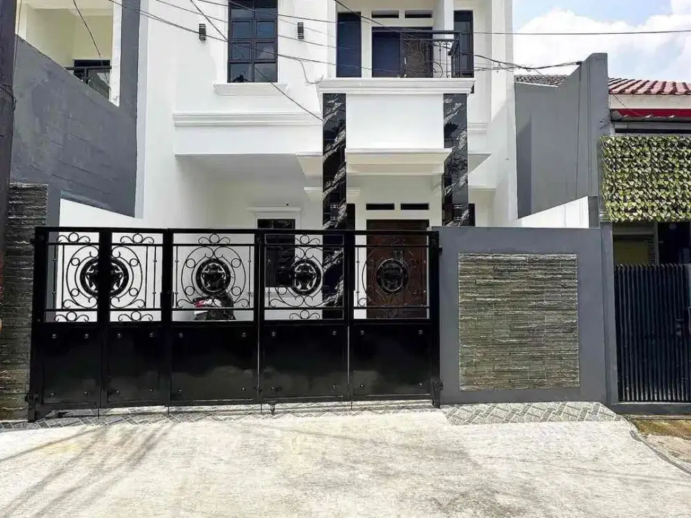 Rumah Sangat strategis dekat fasilitas umum di Cijantung, Jakarta Timur