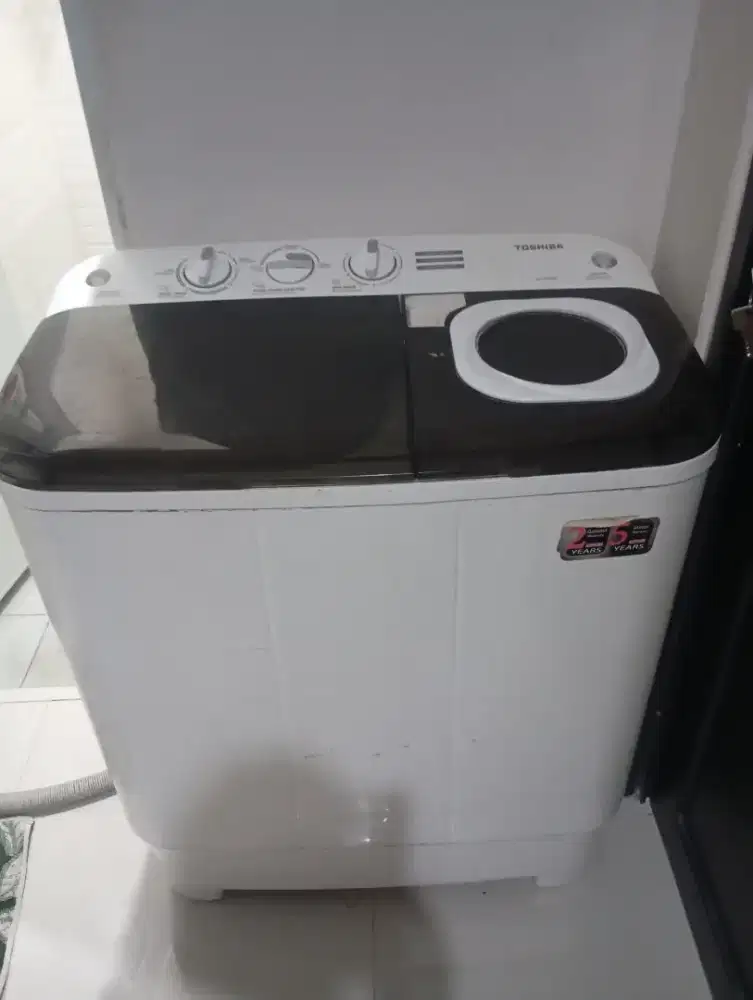 Mesin cuci Toshiba 2 tabung