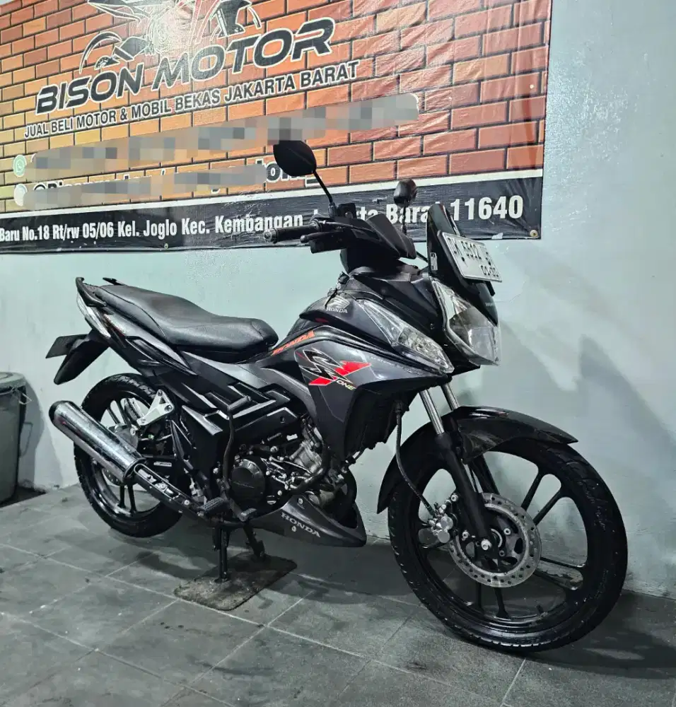 Simpanan! Km 12rb! HONDA CS1 125CC 2010 Pajak ON CS 1 one