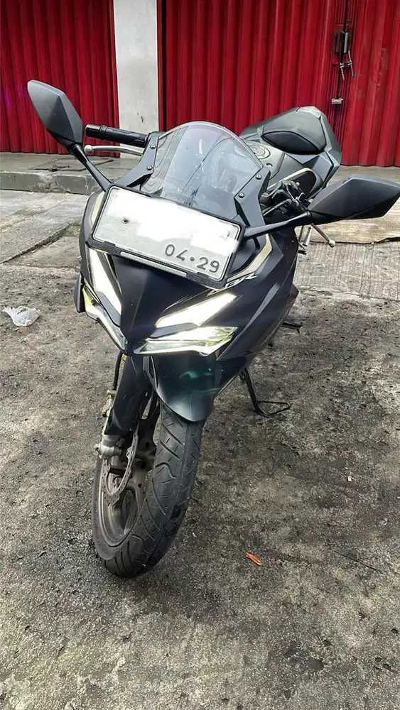 Motor Honda CBR 150R K45R 2024 mulus nik 2023 only 4rb km