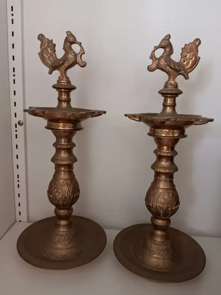 Lampu Minyak Kuningan Asli India 30cm 3.6kg