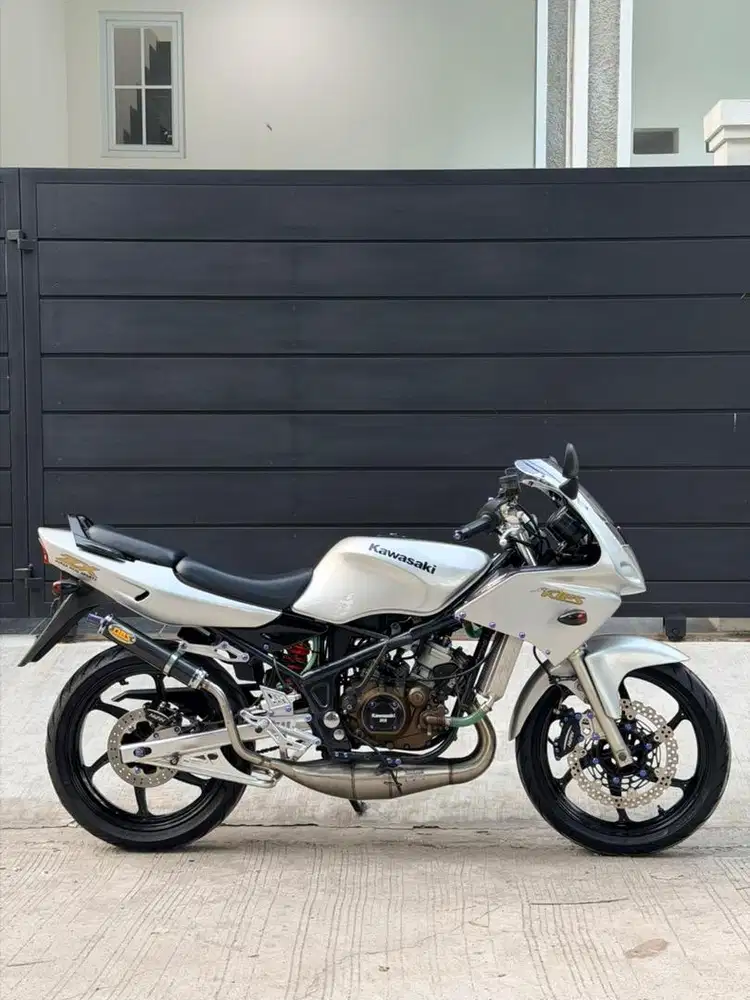 Kawasaki Ninja RR 2011 ( Fullspek Heddon )