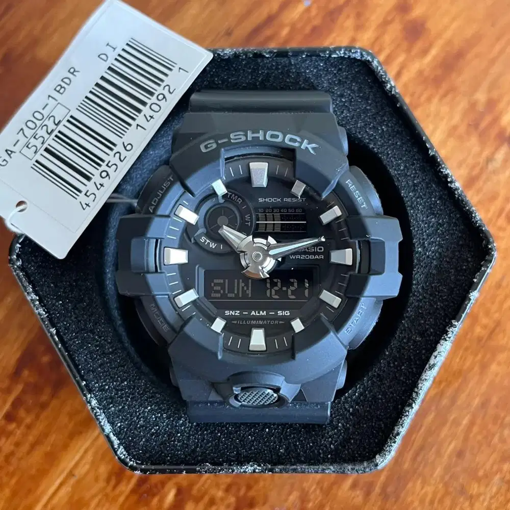 Casio G-Shock GA-700 Original Fullset | Kondisi Mulus