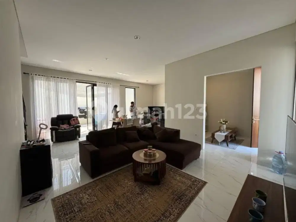 Rumah Minimalis Grand Sharon Cipamokolan Bandung
