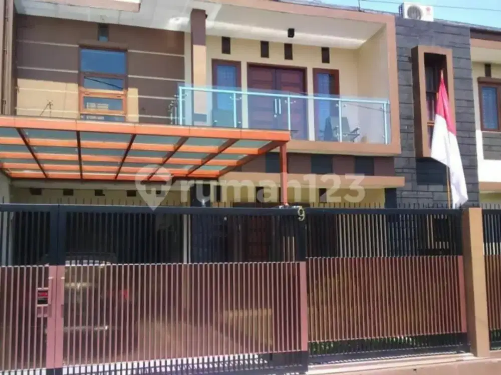 Rumah Luas Gunung Batu Dekat Pasteur Bandung