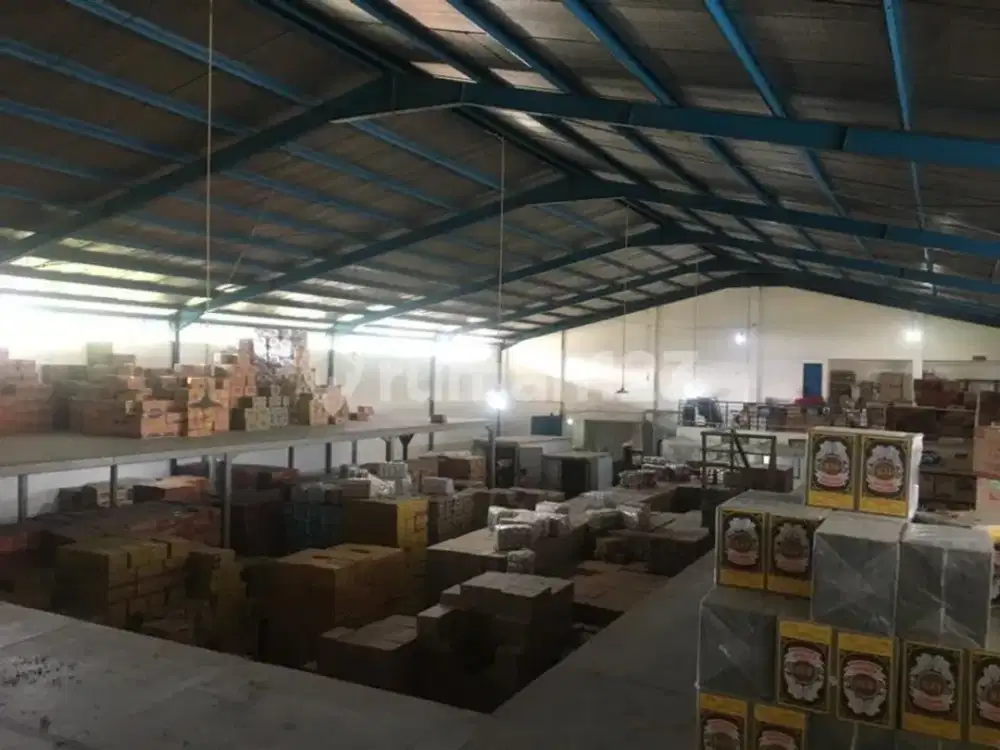 Gudang, di Soekarno Hatta Dekat Tol Buah Batu Bandung