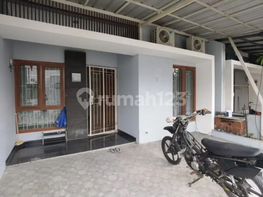 Rumah Minimalis Logam Dekat Terusan Buahbatu Bandung
