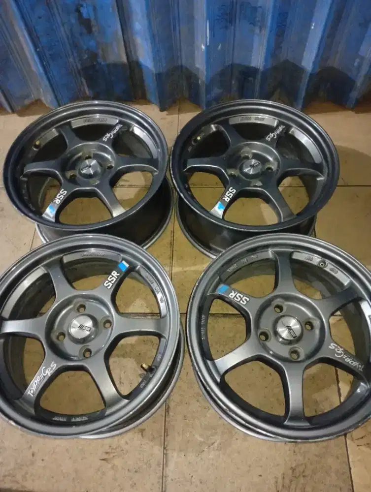 Velg 15 ssr type c pcd 4x100 ferio jazz yaris agya baleno vios city