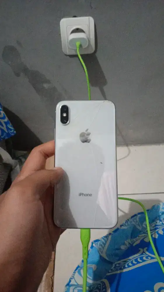 iPhone x 256gb ( no garansi )