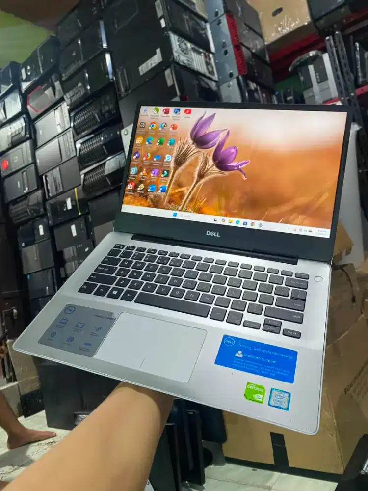 Dell inspiron Core i7 gen 8