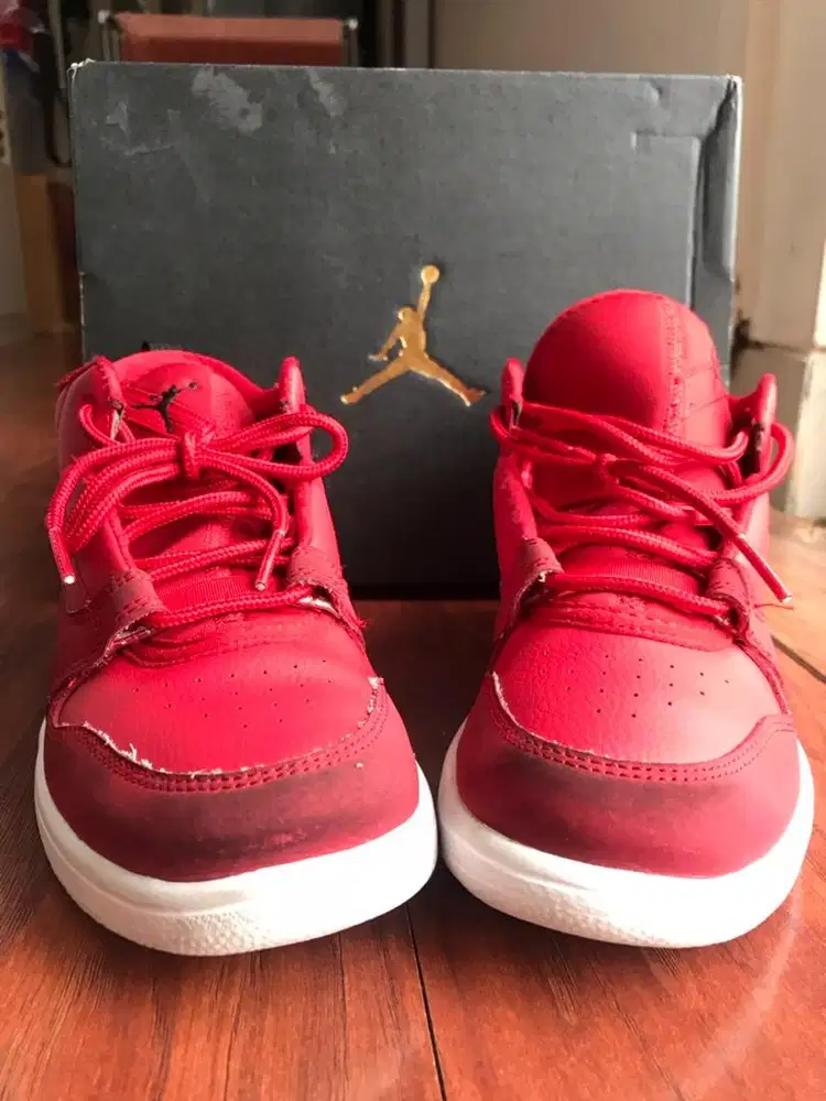 Preloved sepatu anak jordan Fadeaway (PS)