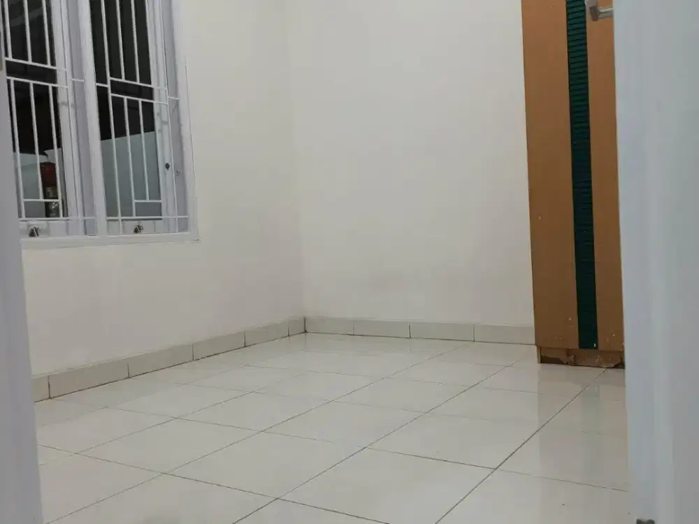 DISEWAKAN RUMAH DI PERMATA CIMANGGIS TAPOS DEPOK