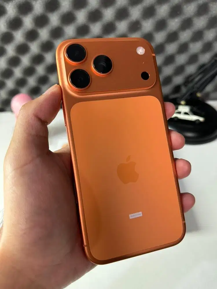 iPhone 17 Pro Max 256GB Cosmic Orange iBox