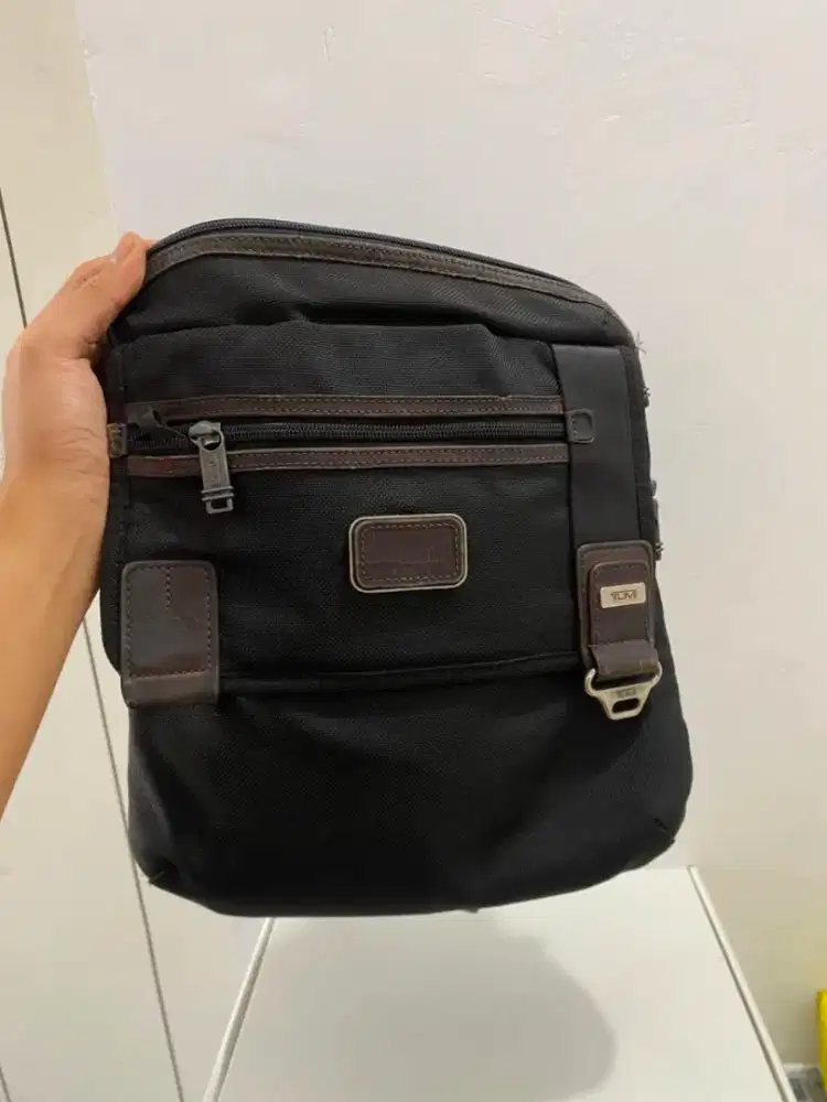 Tumi Alpha Bravo Annapolis Crossbody