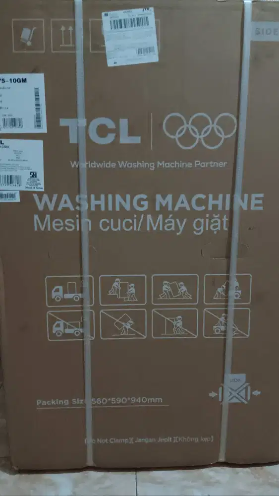 Mesin Cuci Merk TCL KONDISI MASIH BARU BANGET, BELUM TERPAKAI !!