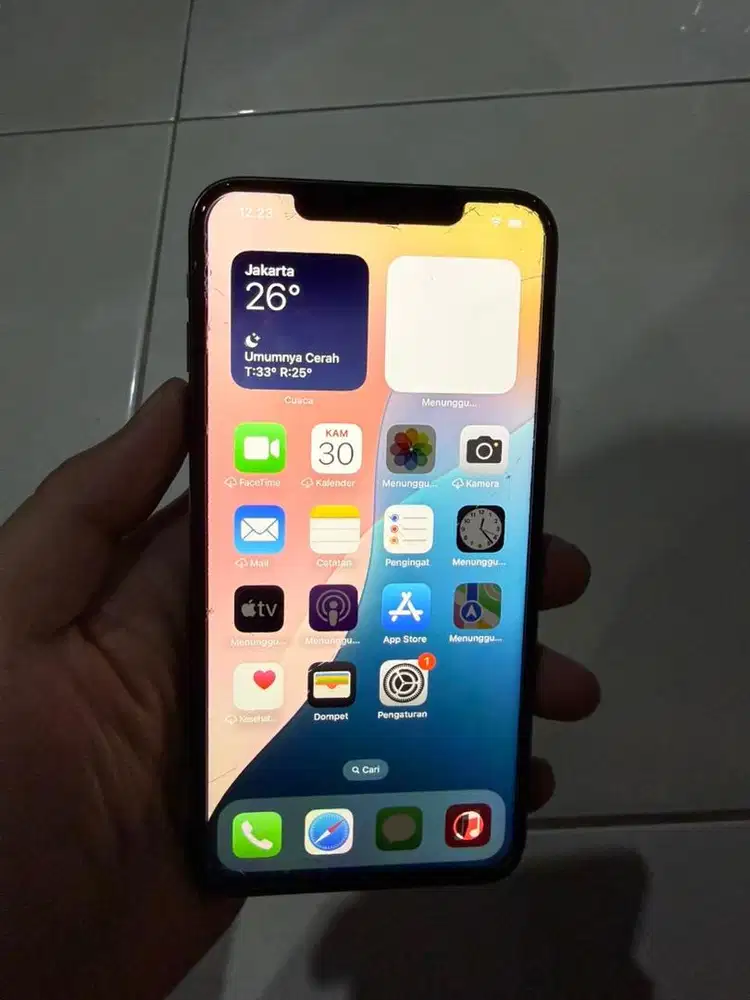 for sale iphone xs max 64gb
