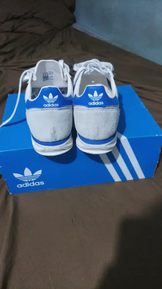 For saleAdidas SL 72