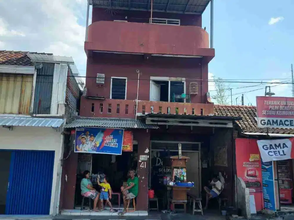 Ruko Dekat Hotel 101