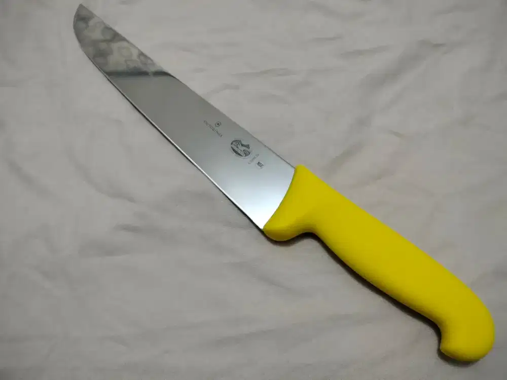 Pisau victorinox