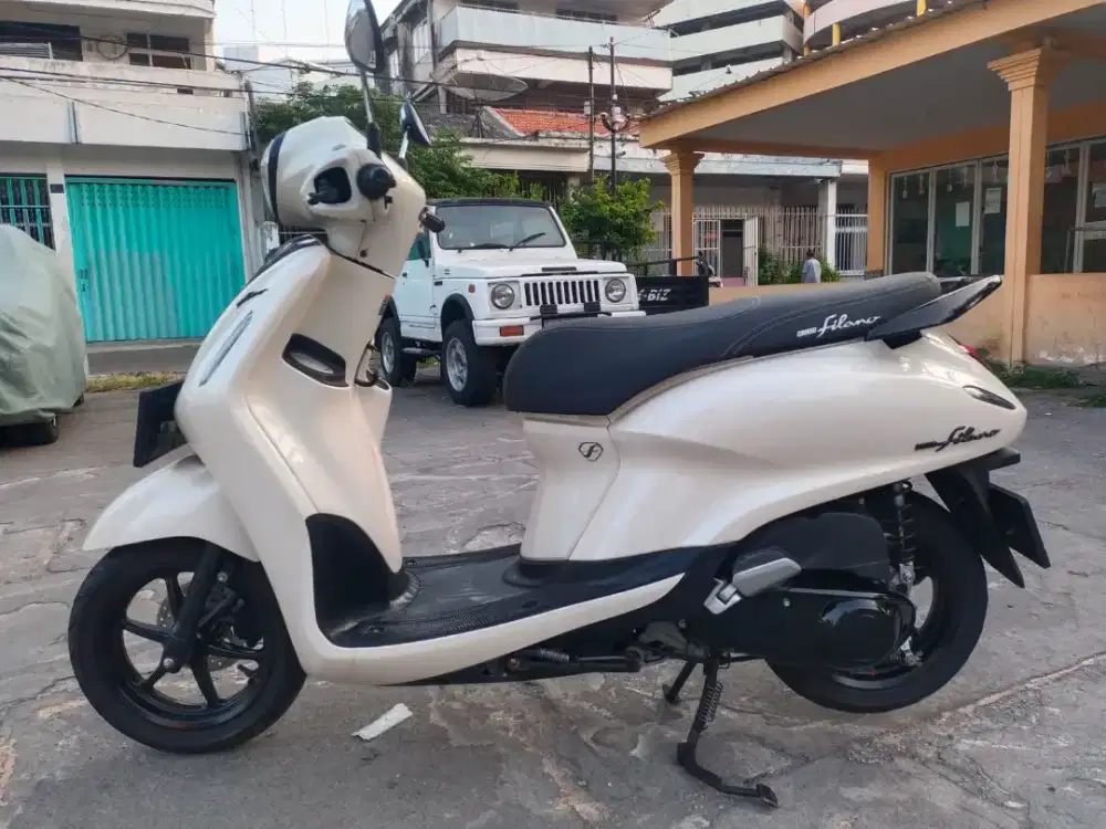 BU fillano 2023 km 18 rb kondisi sgt bagus samsat kdg cowek