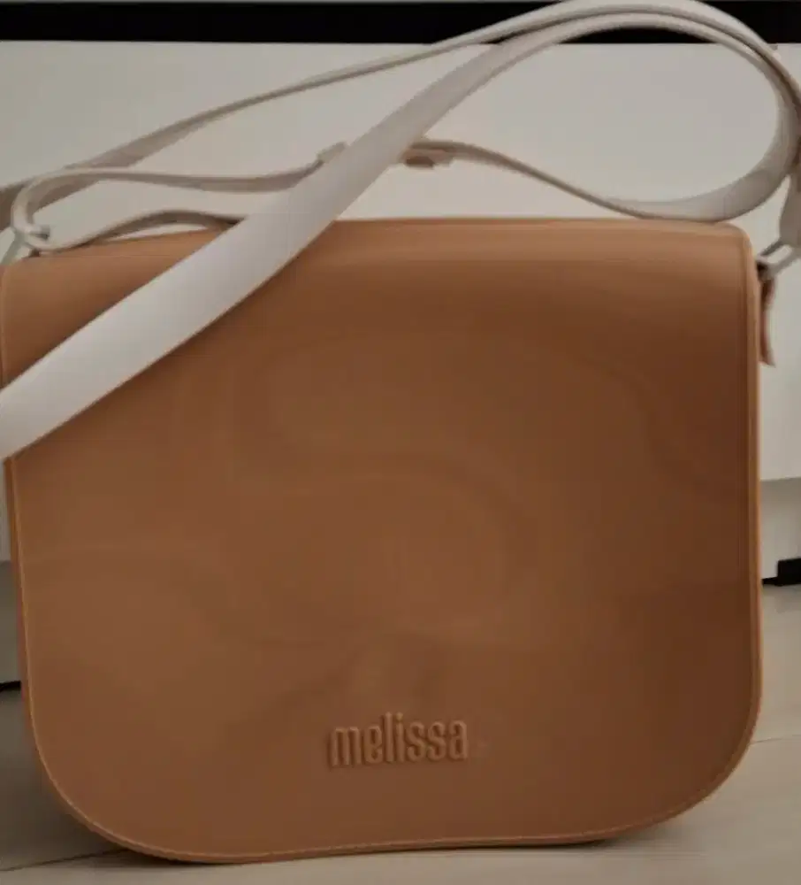 Bolsa melissa essentiaal sholder bag nude