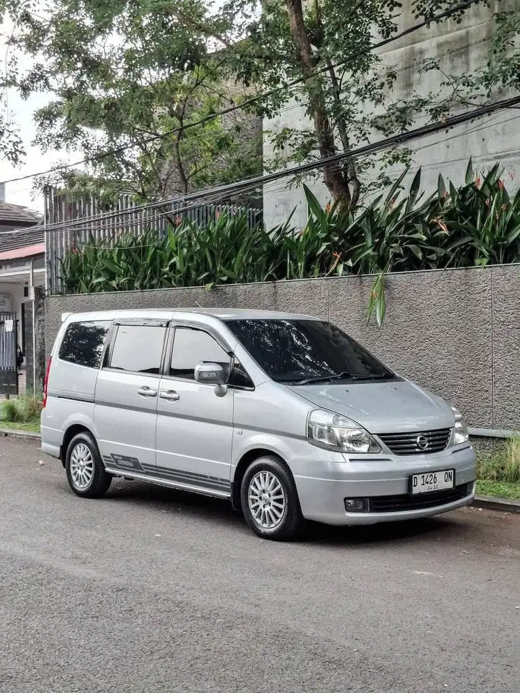Nissan Serena Hws c24 2011