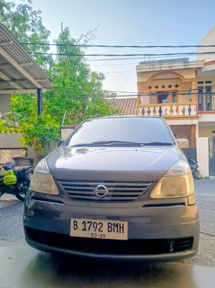Nissan Serena CT , Automatic 2011
