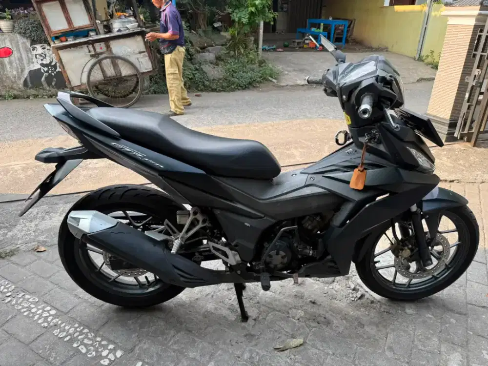 Honda Supra GTR THN 2017 plat B Jakarta