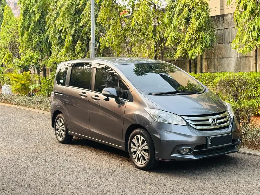 Honda Freed E 2014 facelift