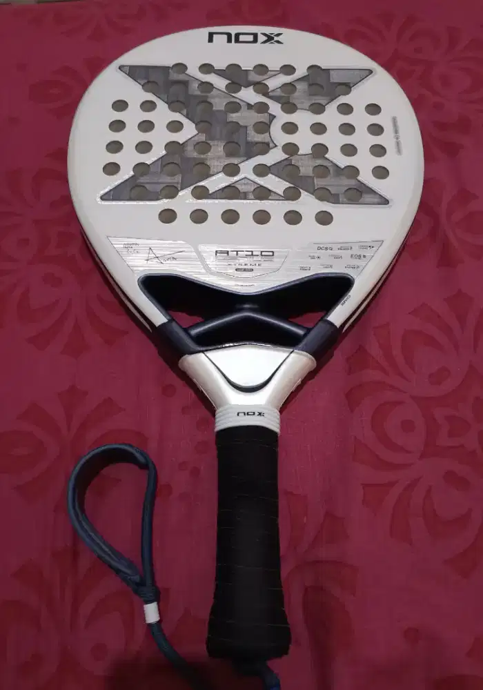 Raket Padel NOX AT10 12K Alum XTREM Lite 2026