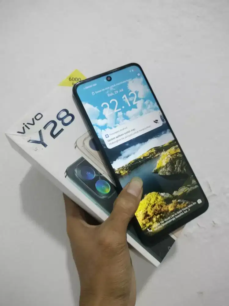 Vivo Y28 spek 8/128 Kel hp cas box