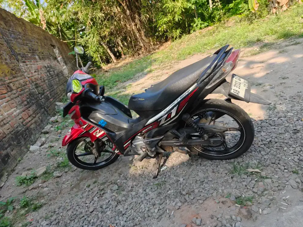 Jupiter Z1 injeksi THN 2020 plat AB sleman