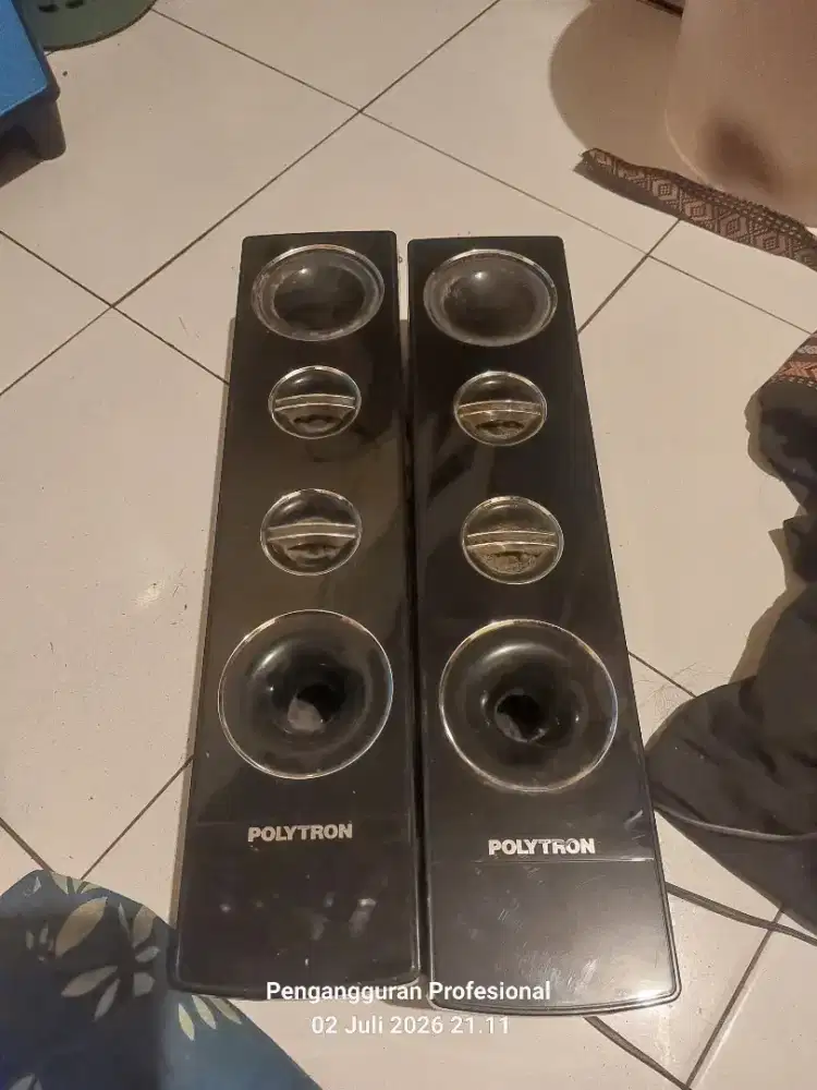 Speaker Tower Polytron Sepasang Buat 24 Dan 32