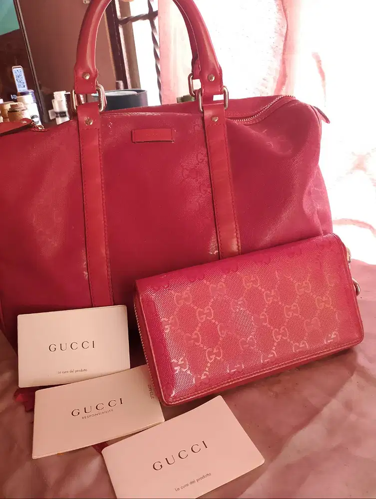 Tas Gucci, Model tas nya diPegang , Barang ORI ..Monggo boleh dinego.