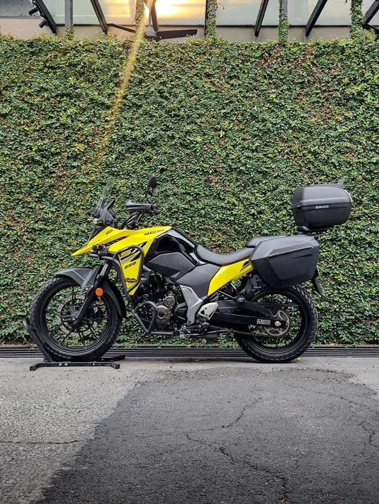 Suzuki VStrom 250 SX 2024 Very Low Odo Mulus TT FP LIKE NEW YELLOW