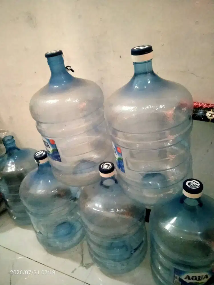Jual galon AQUA asli baru