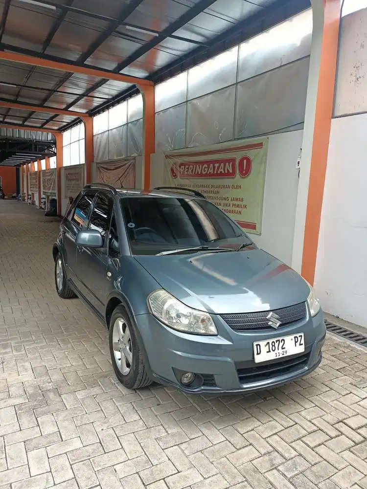 Suzuki SX4, X Over, At/matic, Abu metalik, 2007 Bensin