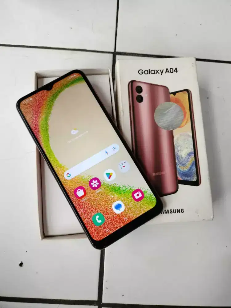 Samsung A04 spek 3/32 Kel Fullset