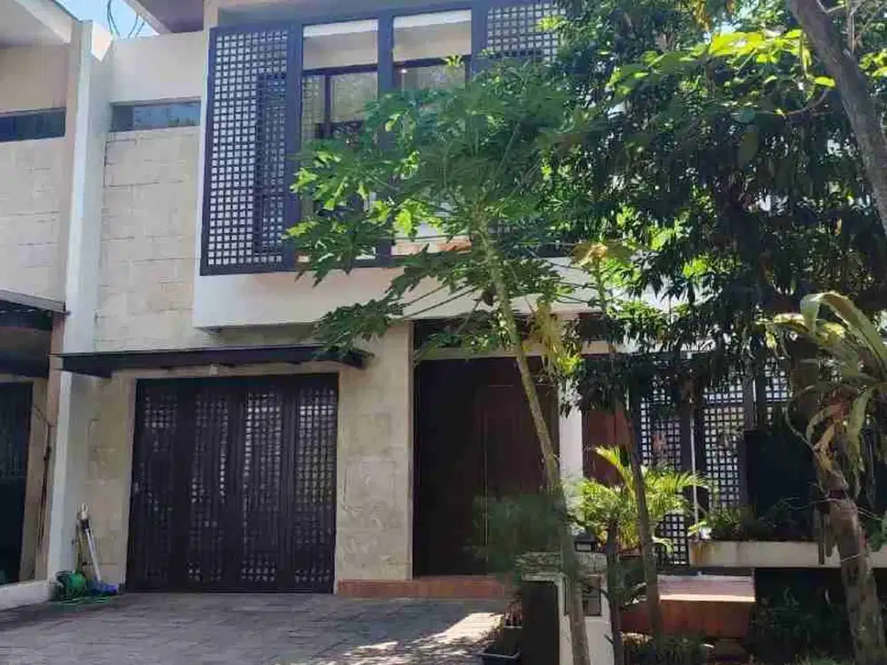 Rumah turun harga de park bsd bagus